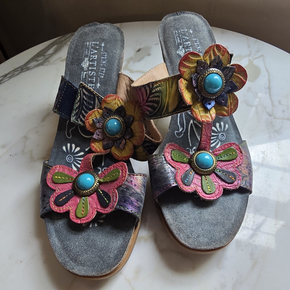 L'Artiste by Spring Step Bari Tooled Leather Floral Boho Slide Sandals